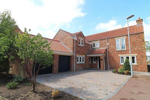 4 bedroom detached house for sale, Black Bull Wynd, Aislaby, TS16 0GN