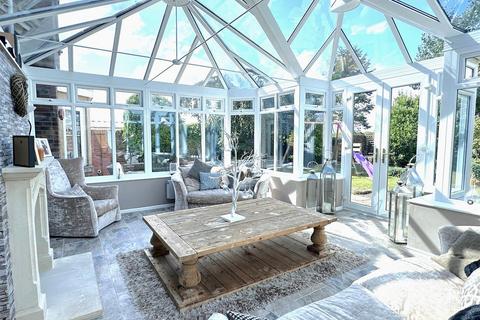 4 bedroom detached house for sale, Black Bull Wynd, Aislaby, TS16 0GN