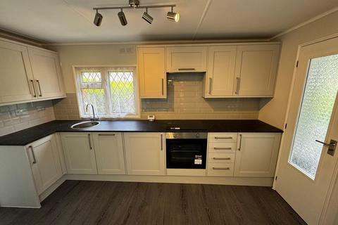 undefined, Shipbourne Road, Tonbridge, Kent