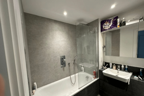 1 bedroom flat to rent, Riverstone Heights, E3