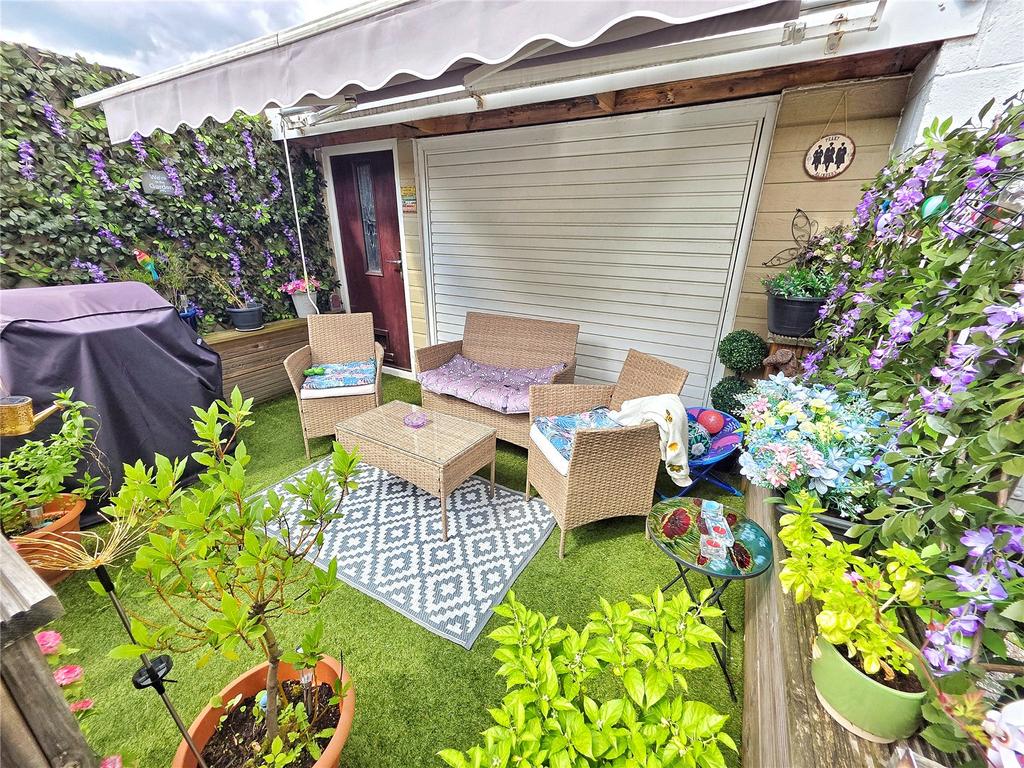 Garden &amp; Garage