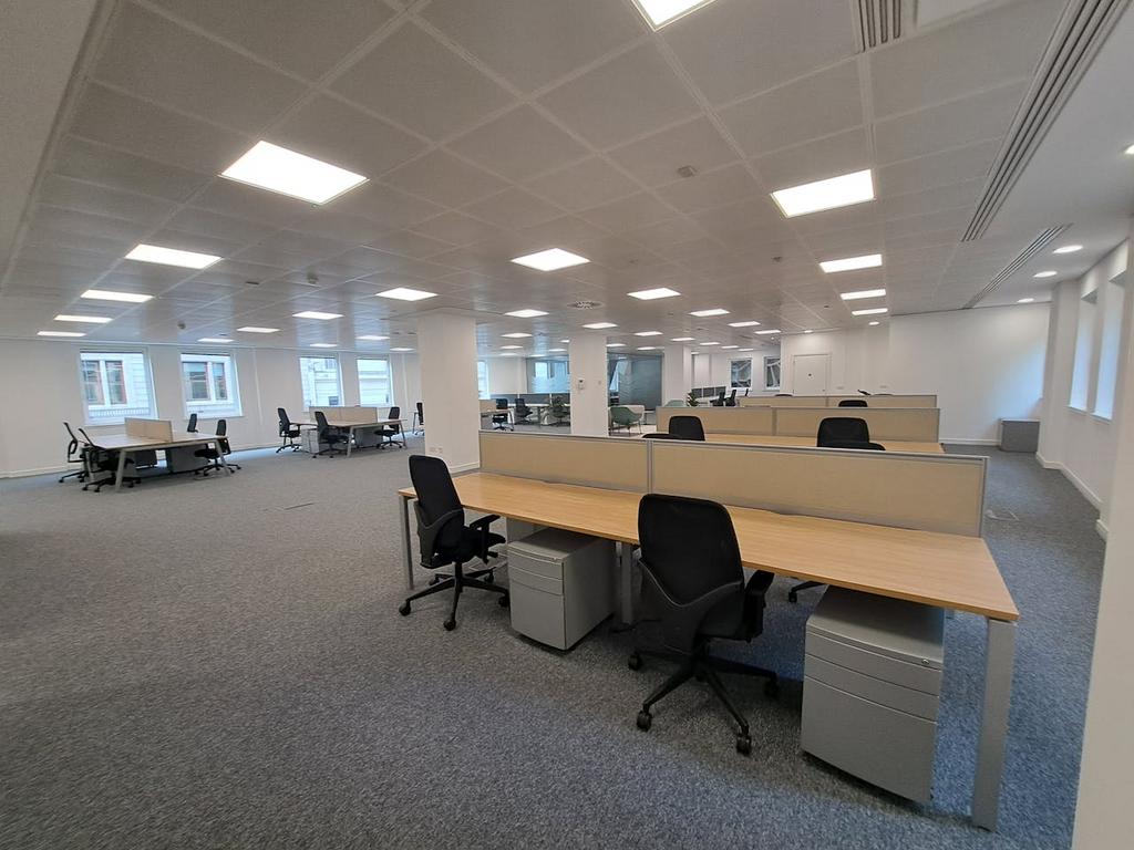 3 80 Leadenhall open plan 2.jpg