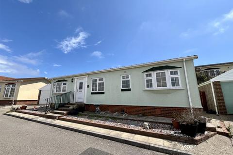 undefined, Newhaven Heights, Newhaven