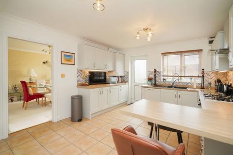 5 Brook Green, Hackenthorpe, Sheffield, S12 4NR
