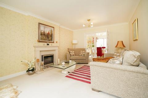 5 Brook Green, Hackenthorpe, Sheffield, S12 4NR