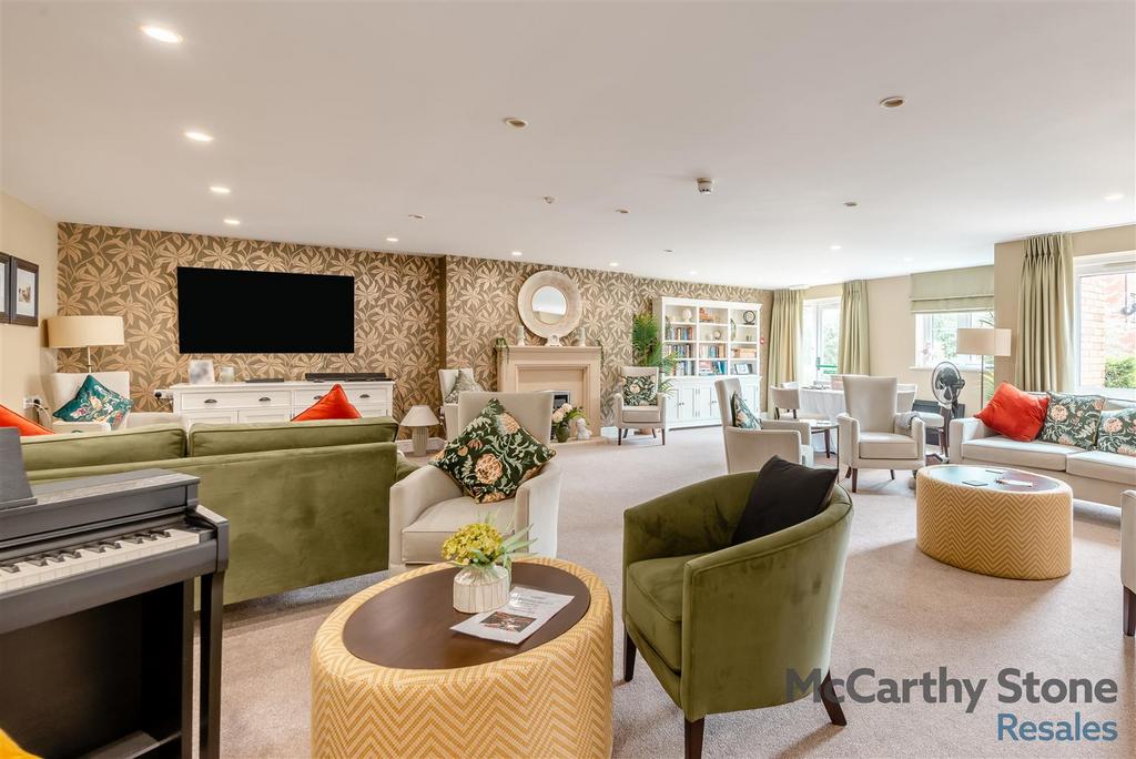 8656971-interior12.jpg