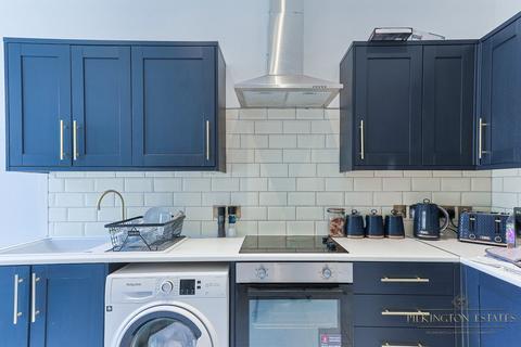 2 bedroom ground floor flat for sale, 355 St. Levan Road, Devon PL2