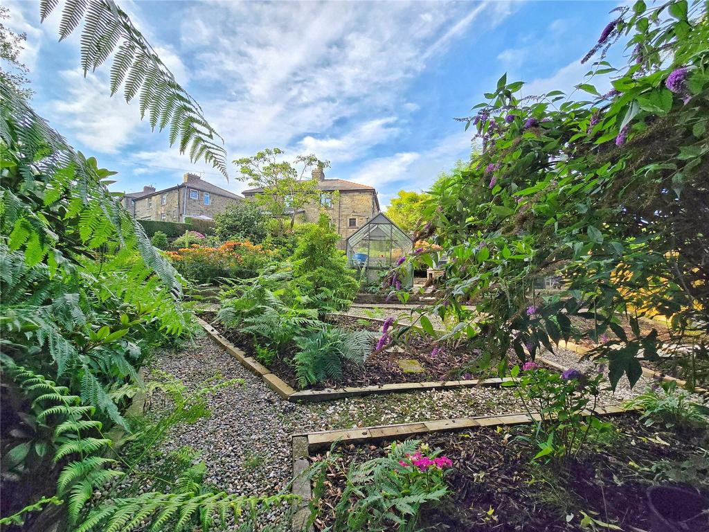 Mature Gardens