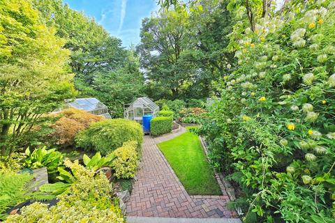 3 bedroom semi-detached house for sale, Haworth Avenue, Rawtenstall, Rossendale, BB4