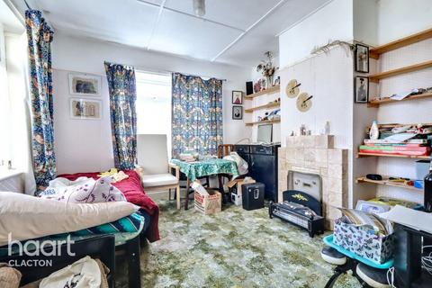 2 bedroom semi-detached bungalow for sale, Inglenook, Clacton-On-Sea
