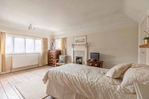 4 bedroom detached house for sale, Huntercombe Lane North, Burnham SL1