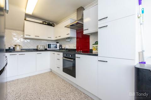undefined, Leafenden Avenue, Burntwood, WS7