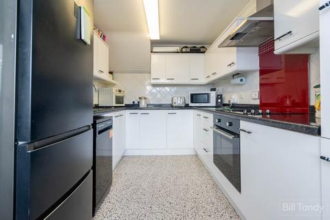 undefined, Leafenden Avenue, Burntwood, WS7