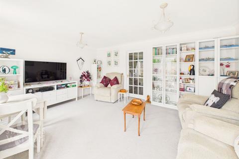 3 bedroom end of terrace house for sale, Castleton Way, Eye