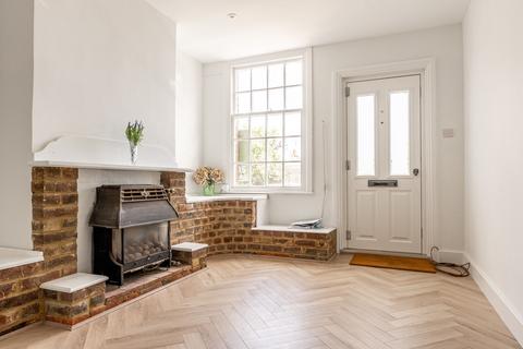 2 bedroom terraced house for sale, George Street, St. Albans AL3