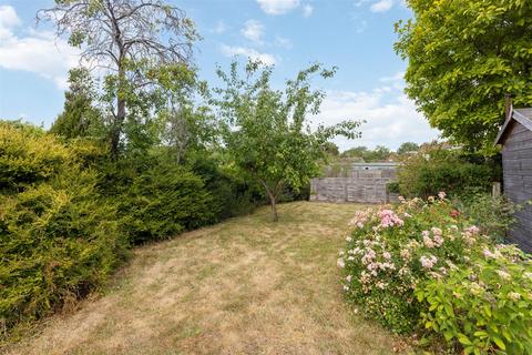 24d Morton Road, Morden, SM4 6EF