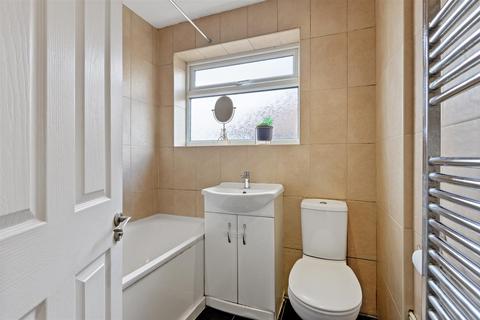 24d Morton Road, Morden, SM4 6EF