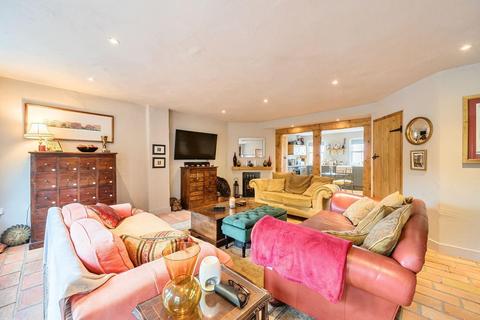 3 bedroom end of terrace house for sale, 16 Finkle Street, Bishop Burton, Beverley
