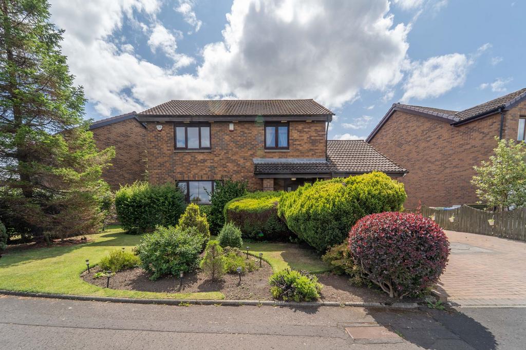 Front Garden and Garage