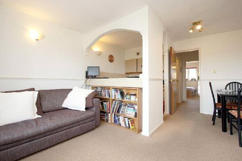 68 Goodwin Close, London, SE16 3TL