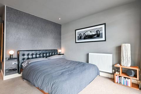 2 bedroom flat for sale, Kilburn Lane, Kensal Rise, London, W10