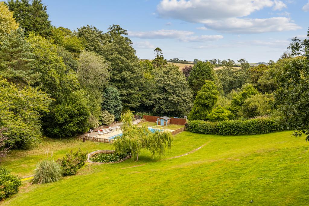 6 Grounds & Pool 4 Sheplegh Court, Blackawton - 25