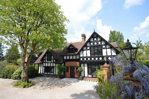 7 bedroom detached house to rent, Riversdale, Bourne End, Buckinghamshire, SL8