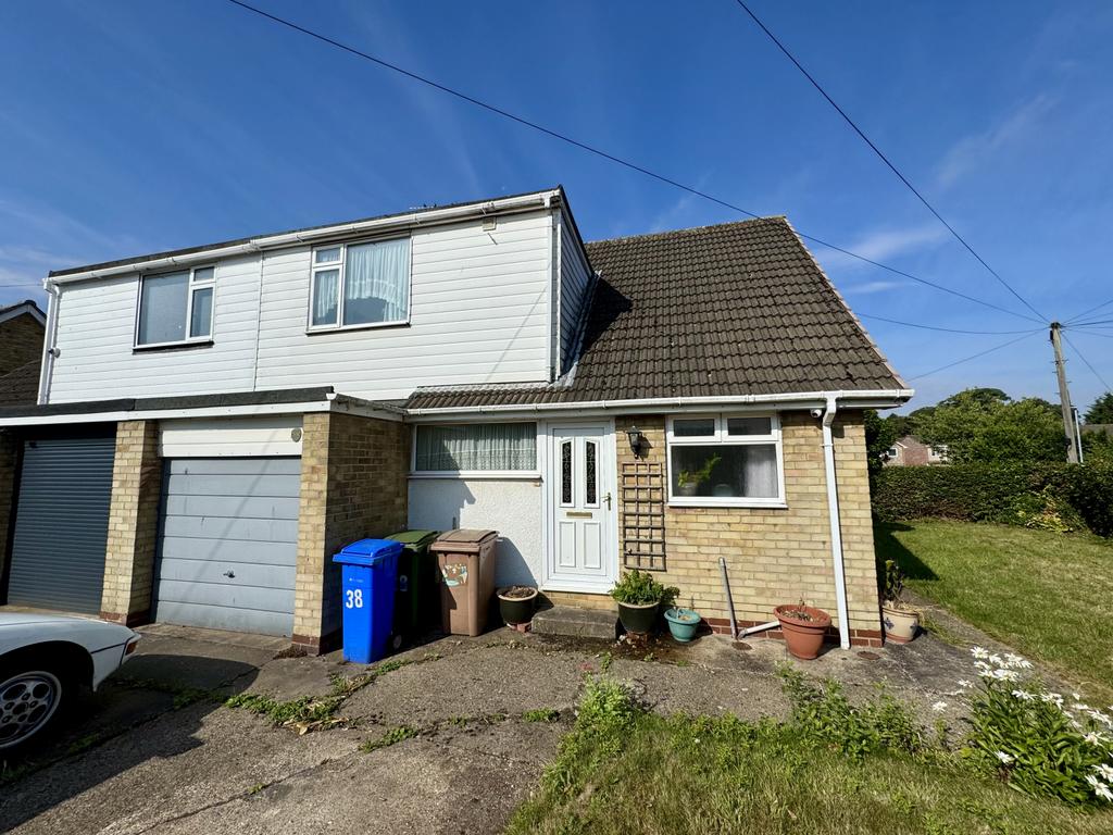 3 Bedroom Semi-Detached Bungalow - For Sale