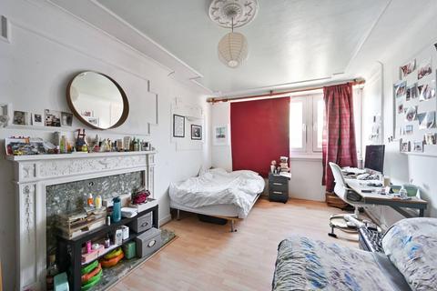 undefined, Moody Street, Mile End, London, E1