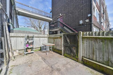 undefined, Moody Street, Mile End, London, E1