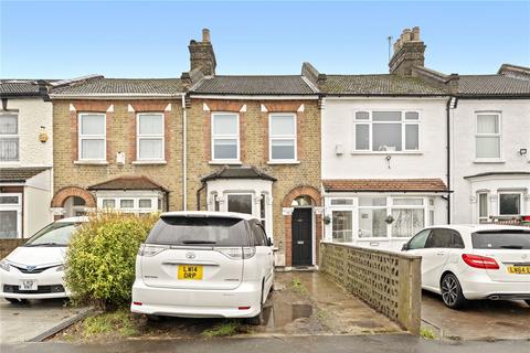 3 bedroom house to rent, Capel Road, London E12