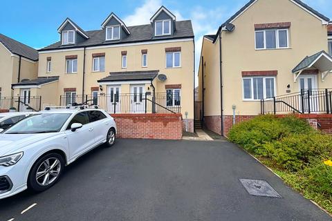 3 bedroom semi-detached house for sale, Yeoman Avenue, Haverfordwest, Pembrokeshire, SA61