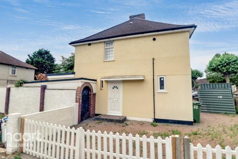 2 bedroom end of terrace house for sale, Parsloes Avenue, Dagenham