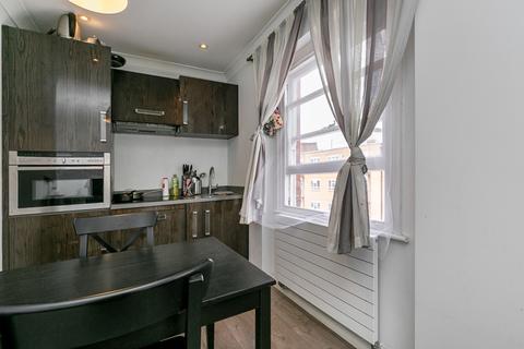 1 bedroom apartment for sale, Courtfield Road, London, SW7