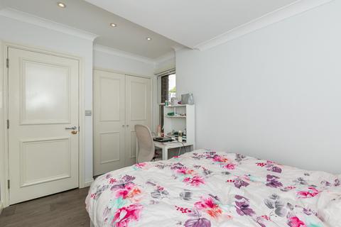 1 bedroom apartment for sale, Courtfield Road, London, SW7