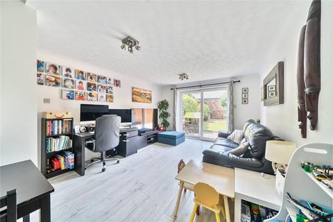 10 Thorpland Avenue, Uxbridge, UB10 8TW