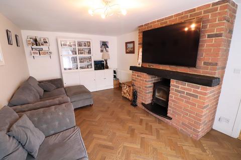 7 Ashdown Road, Stevenage, SG2 8TY