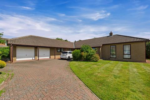 4 bedroom detached house for sale, Tolls Close, Whitley Bay