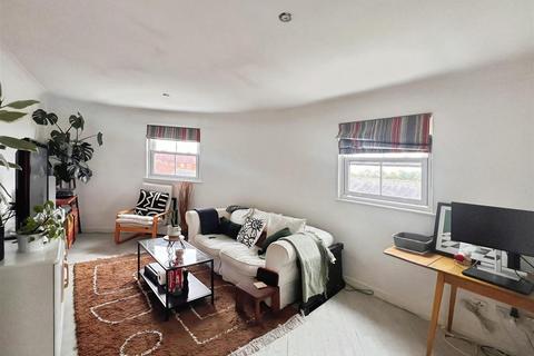 2 bedroom apartment for sale, Orient Place, Canterbury