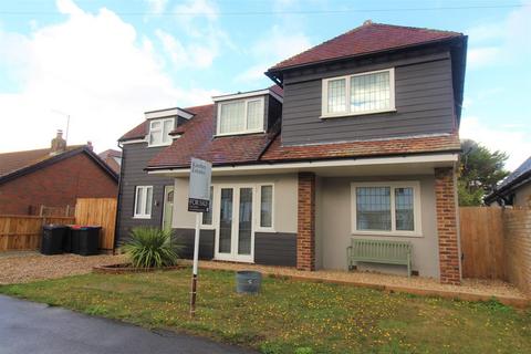 4 bedroom detached house for sale, Beltinge Road, Herne Bay