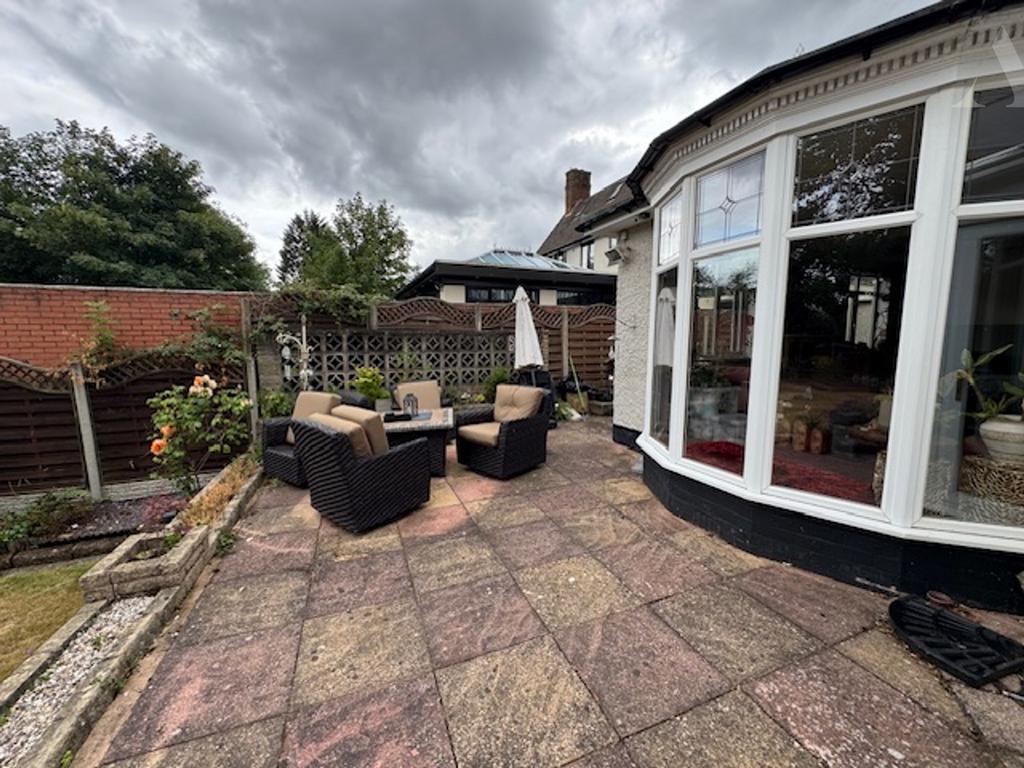 650 Church Road garden 2