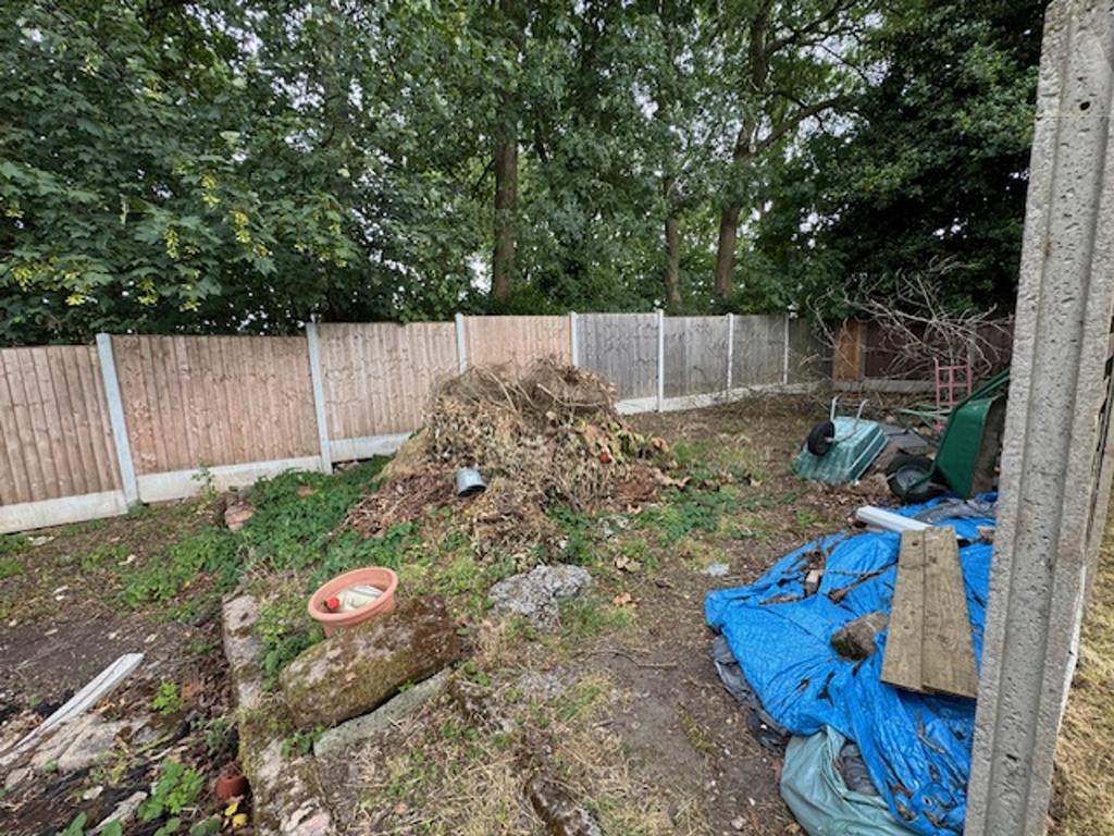 650 Church Road garden 3
