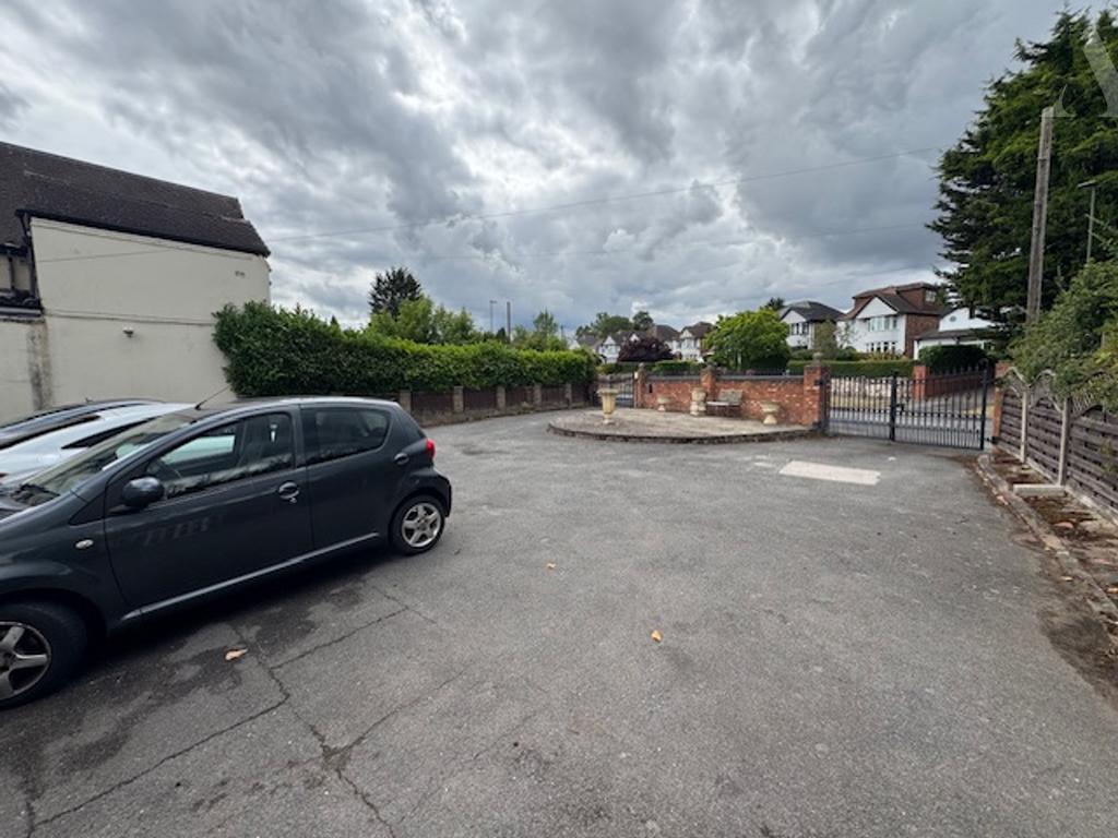 650 Church Road Frontage 4