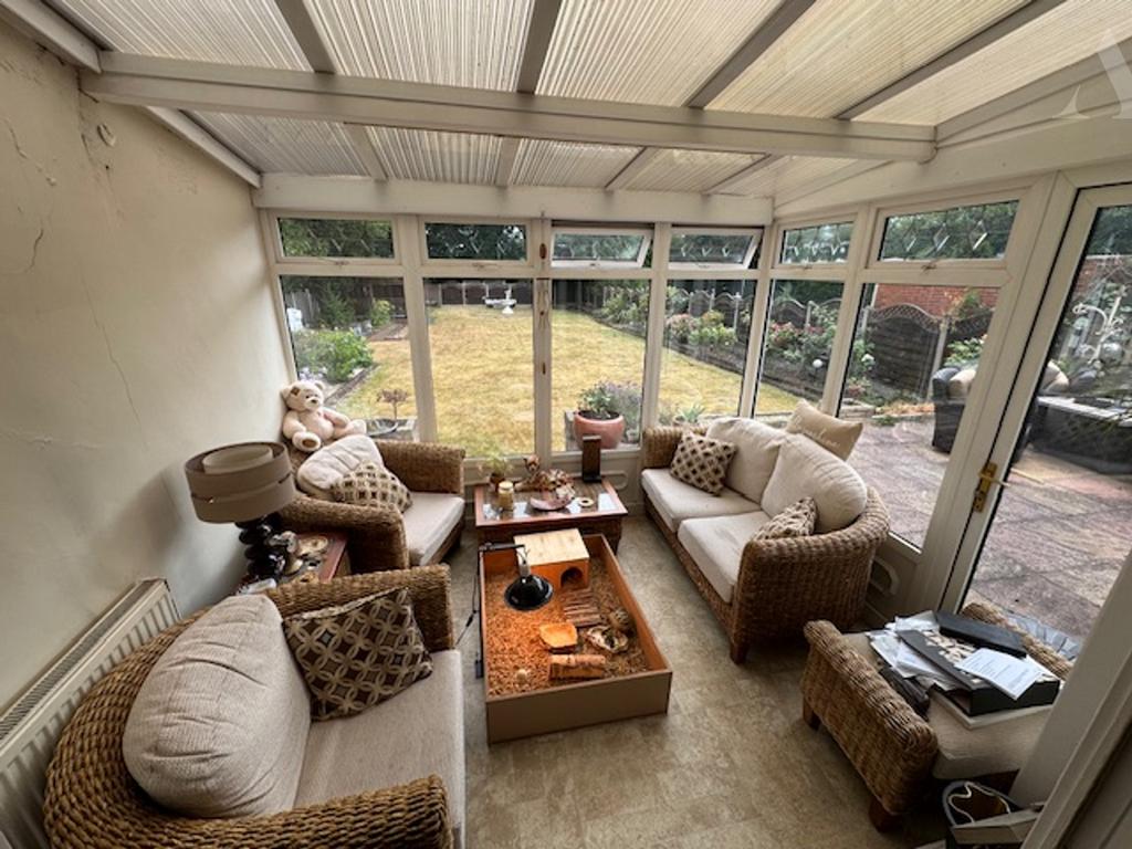 650 Church Road conservatory