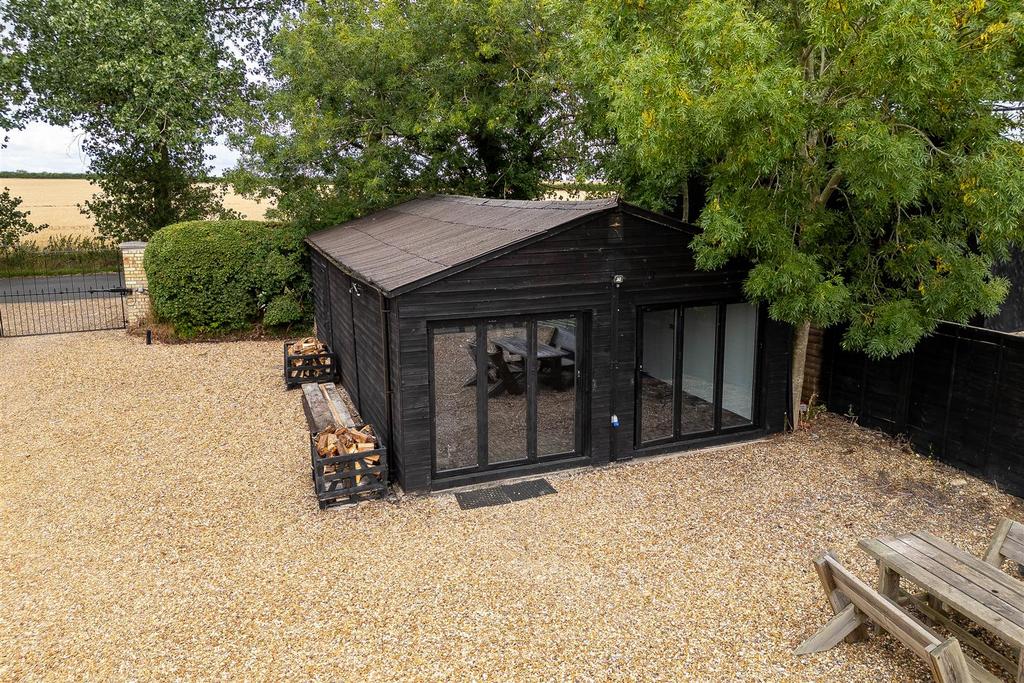 250730 - Colesden Lodge Cottage, Colesden - 17.jpg