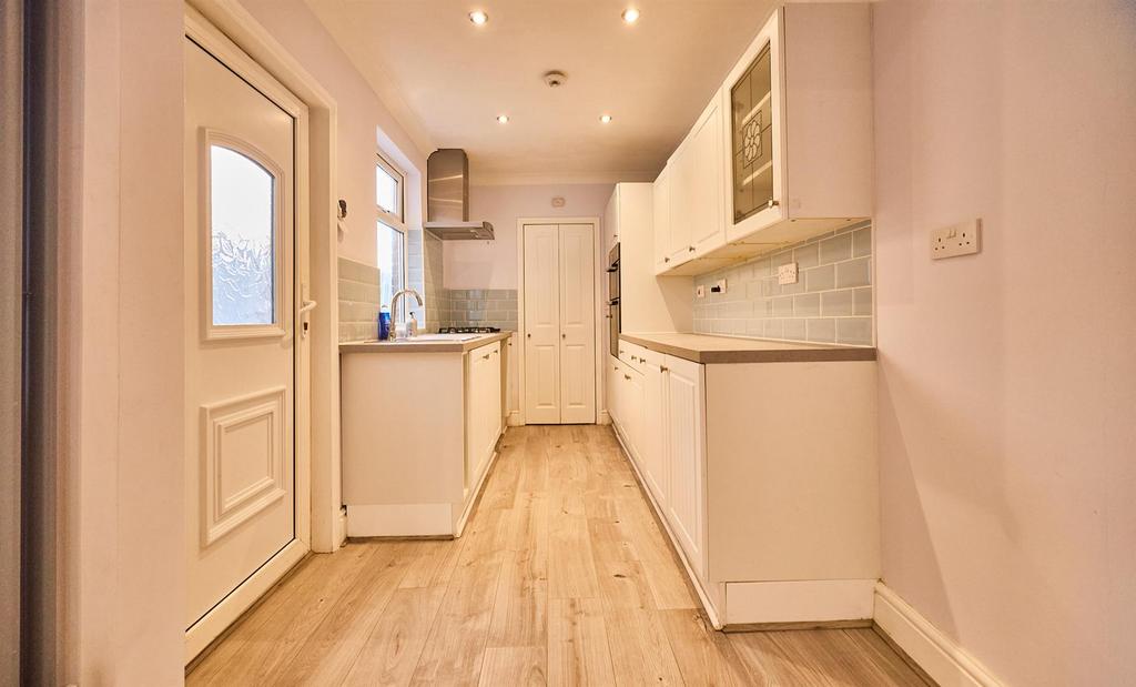 Fitted Kitchen
