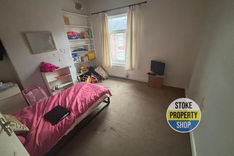 2 bedroom terraced house for sale, Birks Street, Stoke-on-Trent ST4