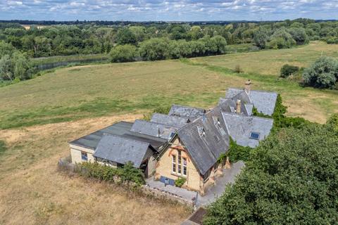7 bedroom detached house for sale, 21 Church Street, Sandy SG19