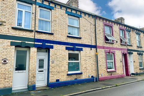 6 Brookdale Terrace, Barnstaple, EX32 9HZ