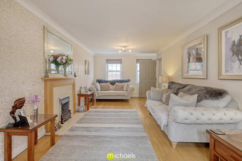 5 bedroom townhouse for sale, Old Ferry Road, Wivenhoe, Colchester, CO7